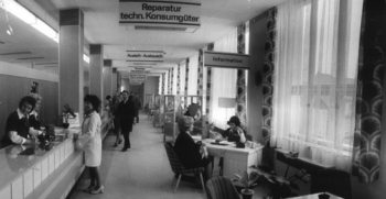 Komplexannahmestelle DDR Quelle: Wikipedia